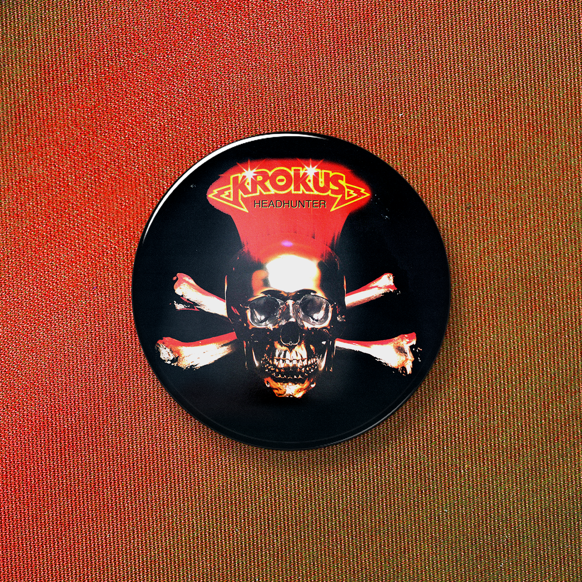 MEDIUM BUTTONS - 006 MORE HEAVY METAL MANIA 3